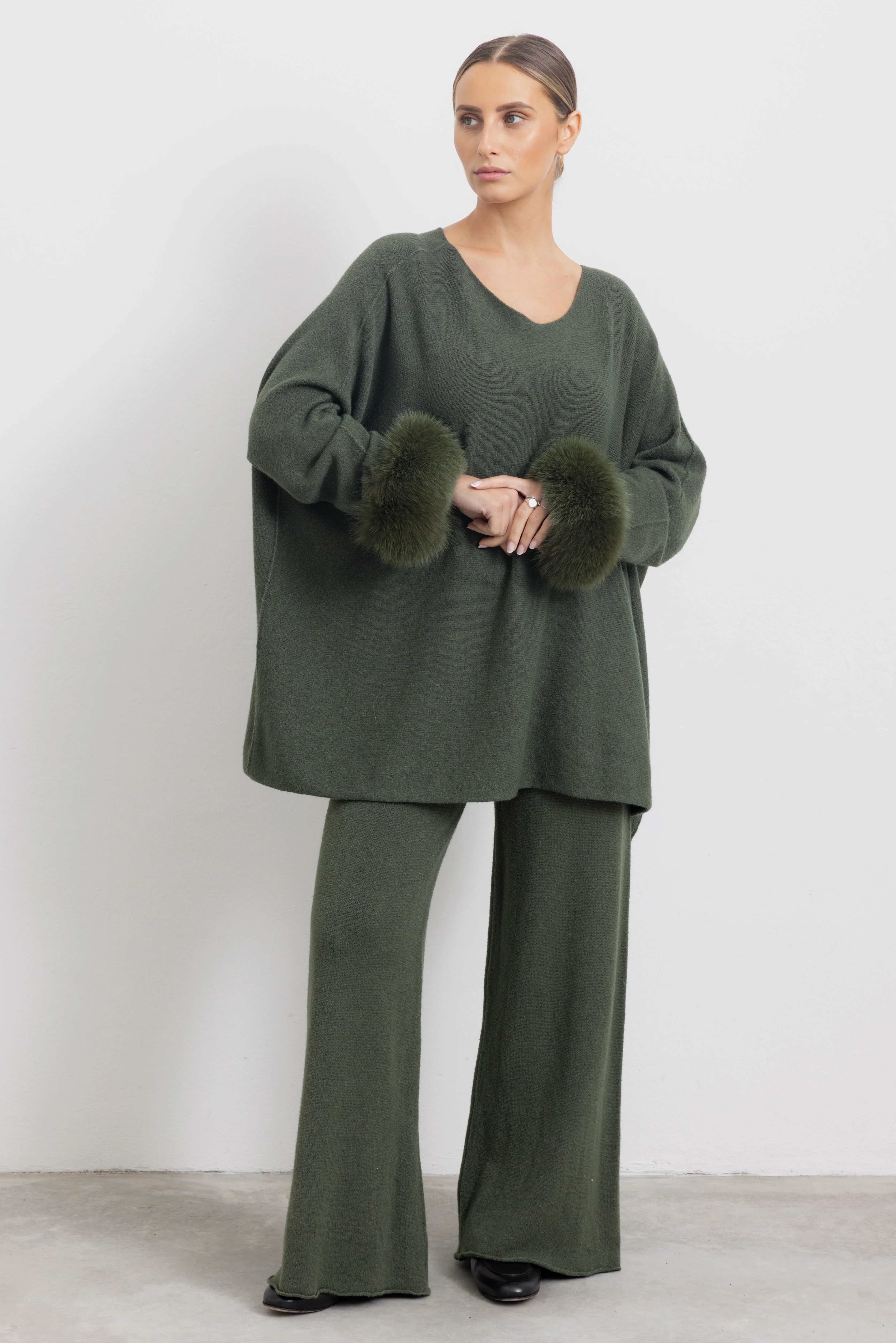 AMALFI - Completo con polsini in volpe (Verde) - Image 4