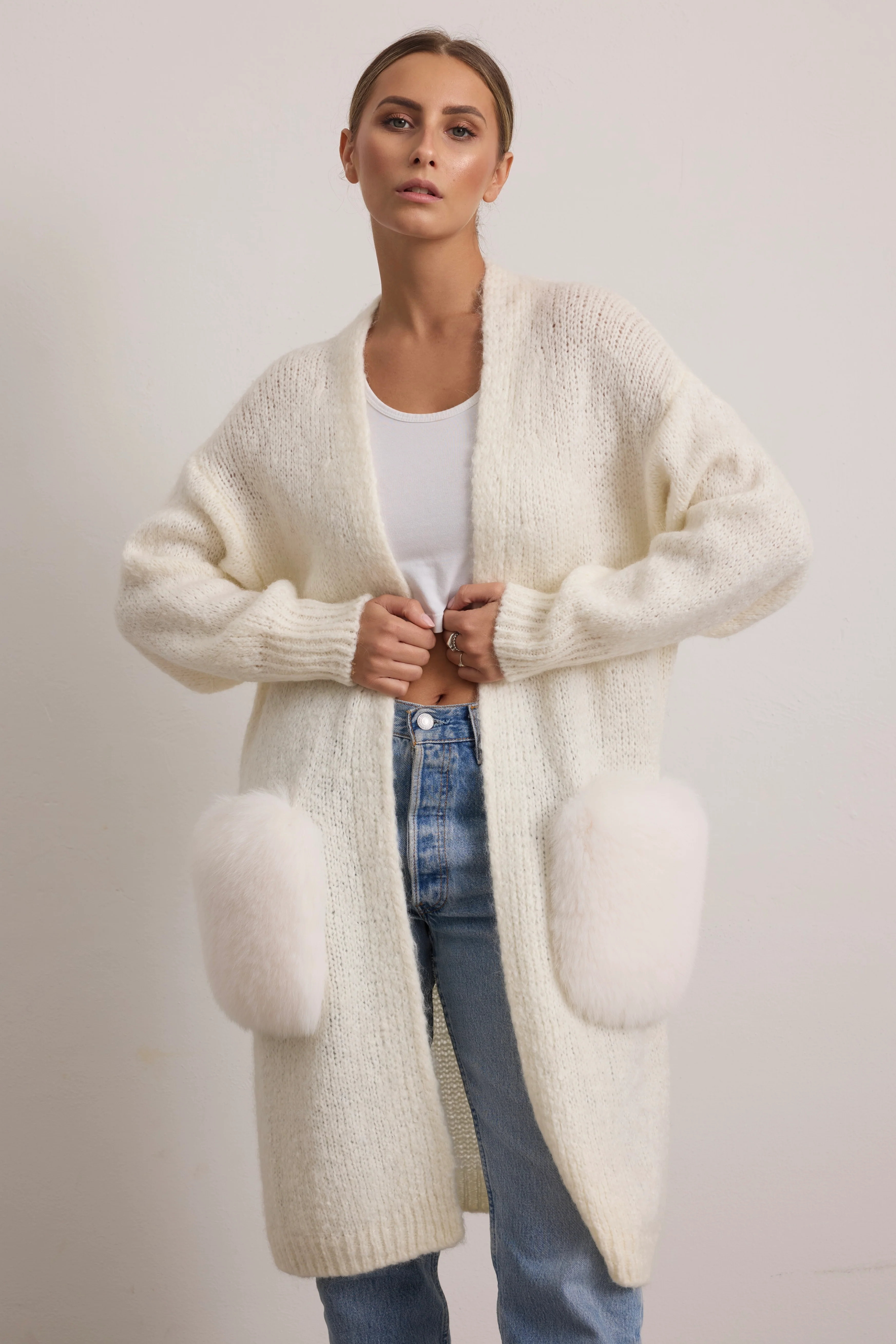 ANVERSA - Cardigan con tasche in volpe (Bianco)