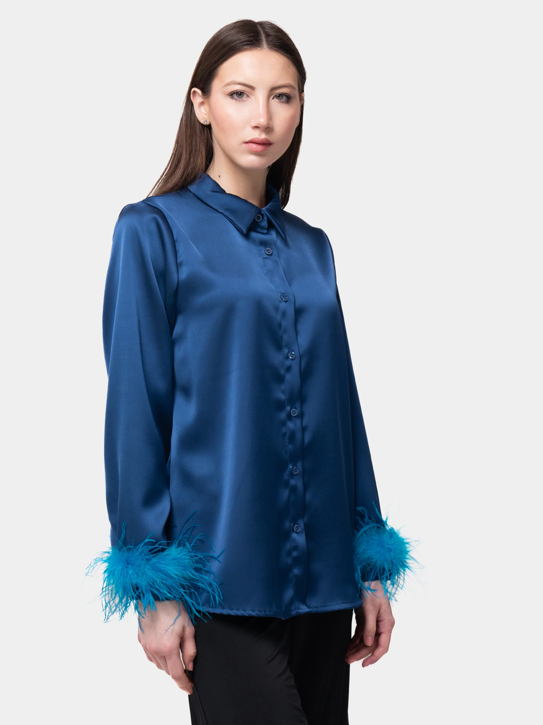 VERONA - Camicia con bordatura su polsi in marabù (Blu) - Image 4