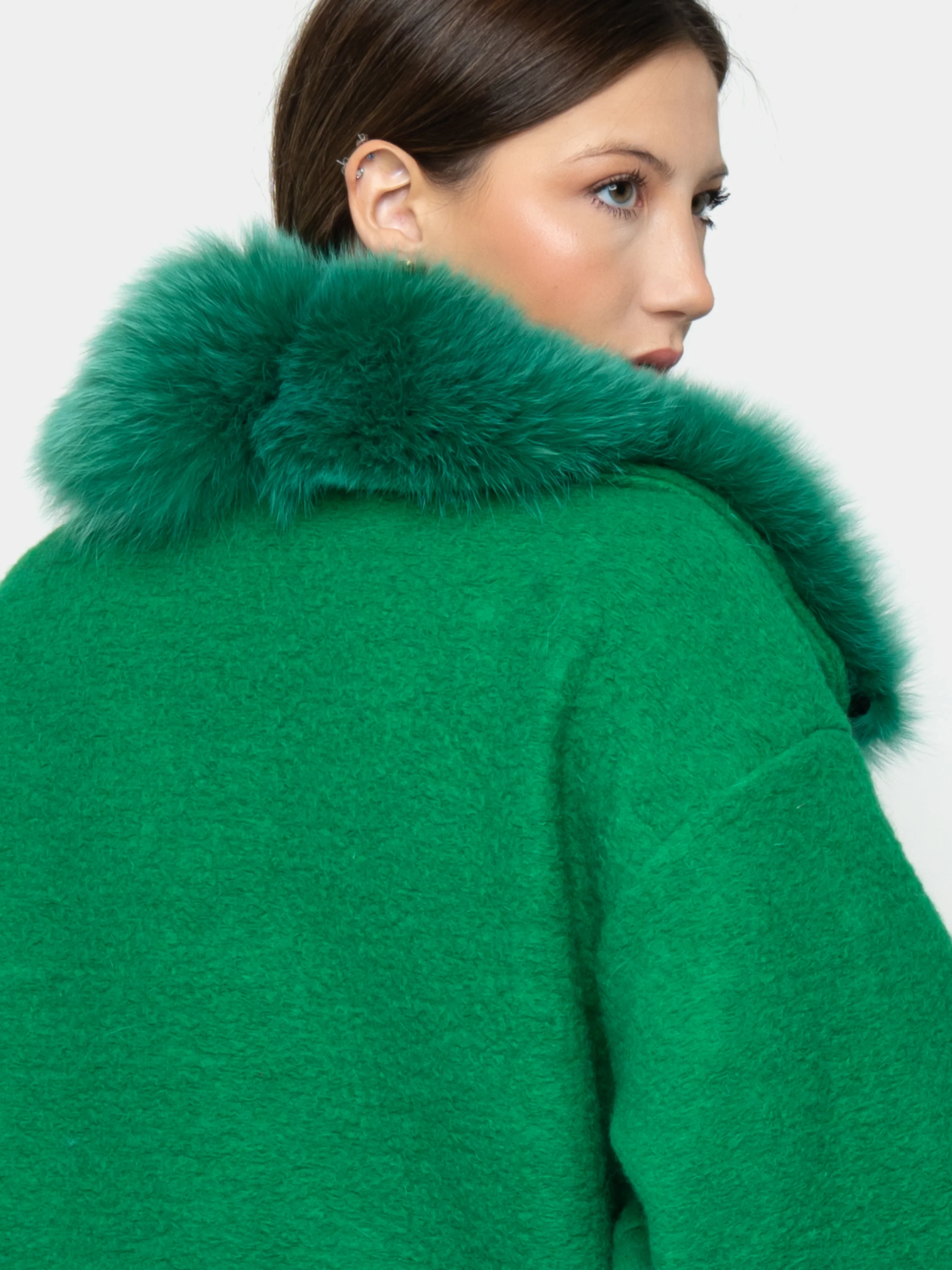 STOCCOLMA - Cappotto con tasche e bordatura collo in volpe (Verde) - Image 6