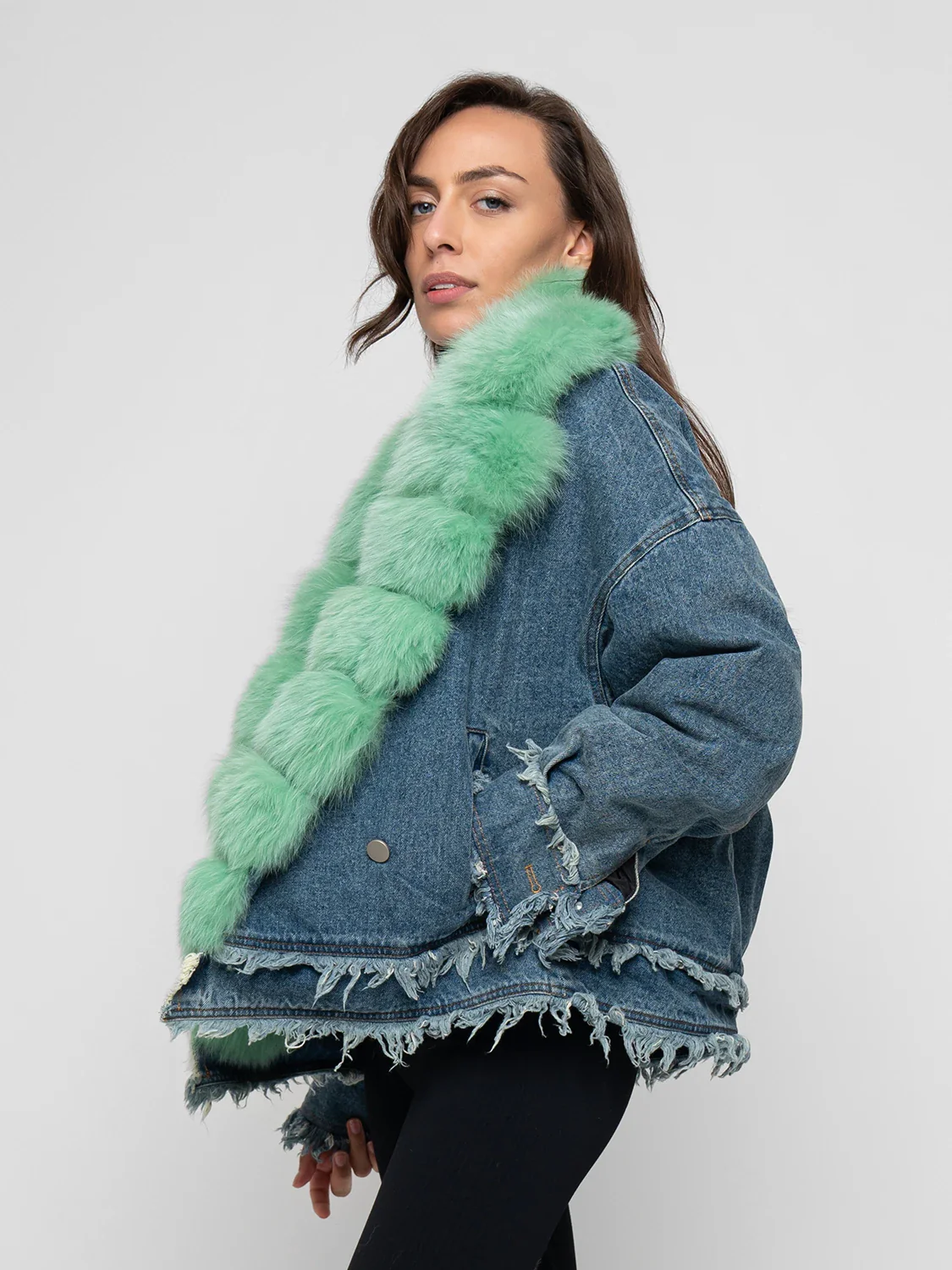 BERLINO - Giacca in denim con bordatura collo in volpe (Verde) - Image 4