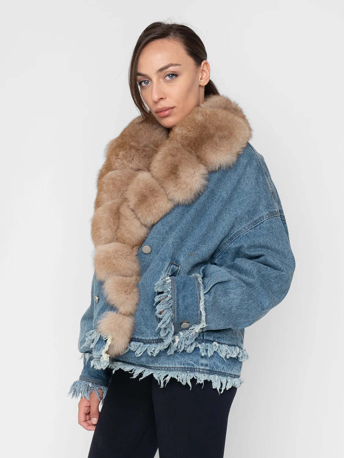 BERLINO - Giacca in denim con bordatura collo in volpe (Naturale) - Image 4