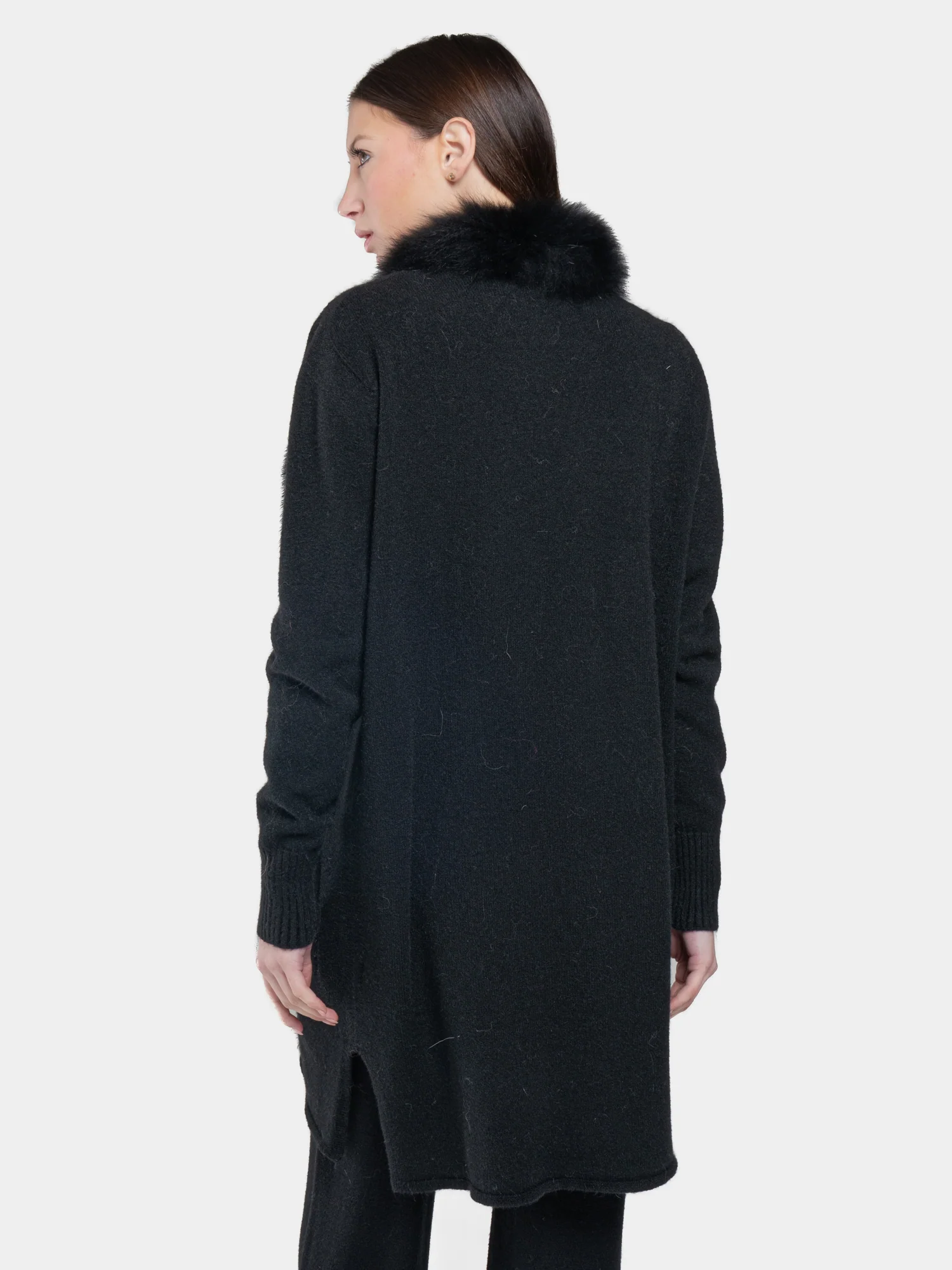 MONTECARLO - Cardigan con bordatura frontale in volpe (Nero) - Image 5