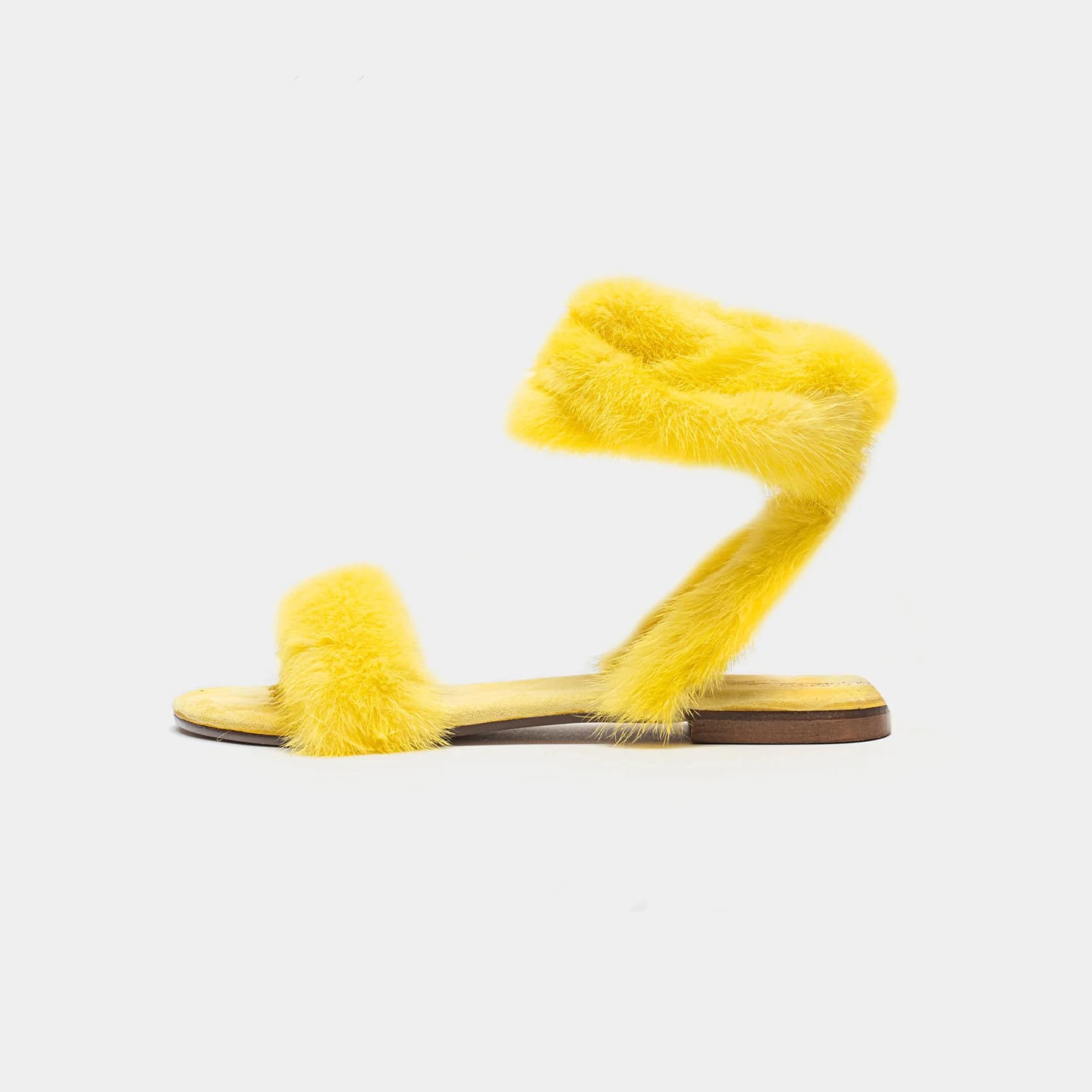 ST. TROPEZ - Sandalo con fascia e lacci in visone (Giallo) - Image 6